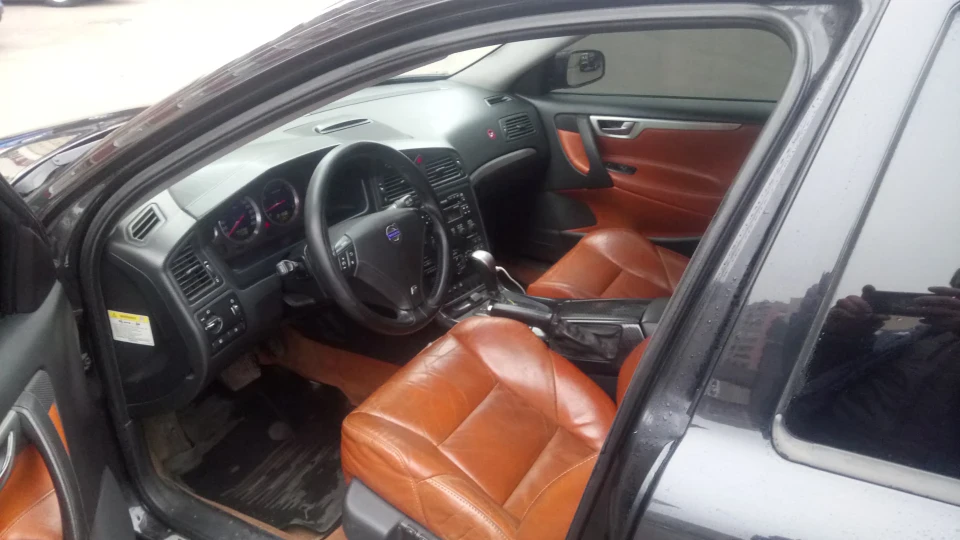 Volvo V70 R 4