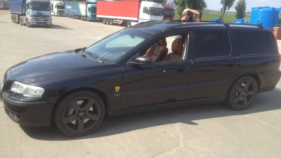 Volvo V70 R 4