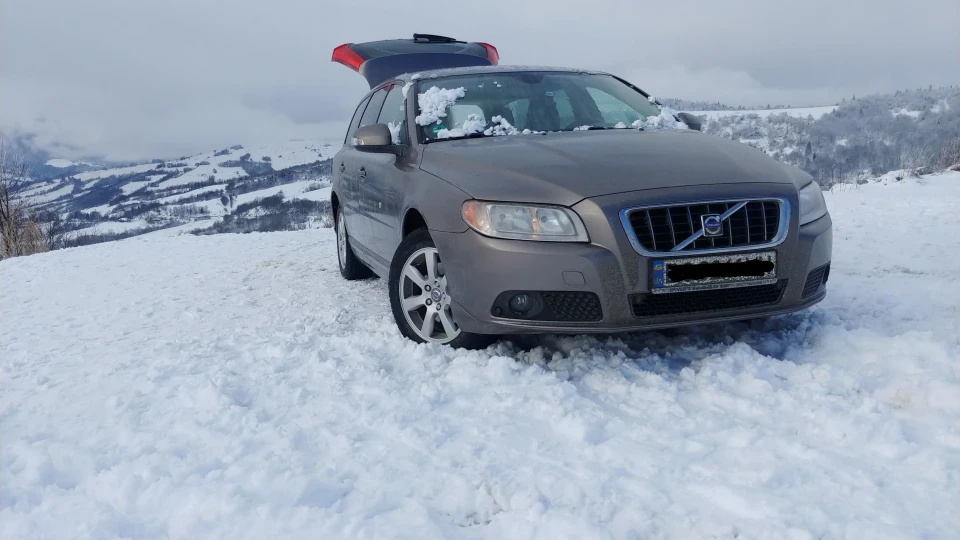 Volvo V70 Аріш 3