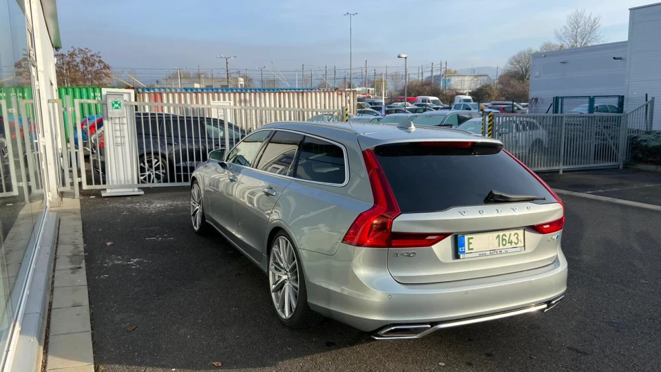 Volvo V90 R-design Polestar AWD 2