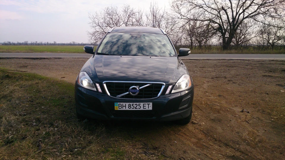 Volvo XC60 4