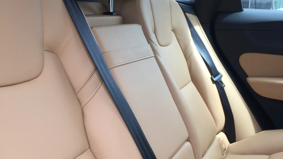 Volvo XC60 Momentum D4 4