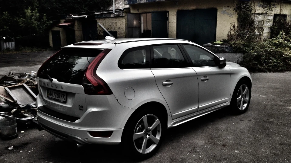 Volvo XC60 R-design 5