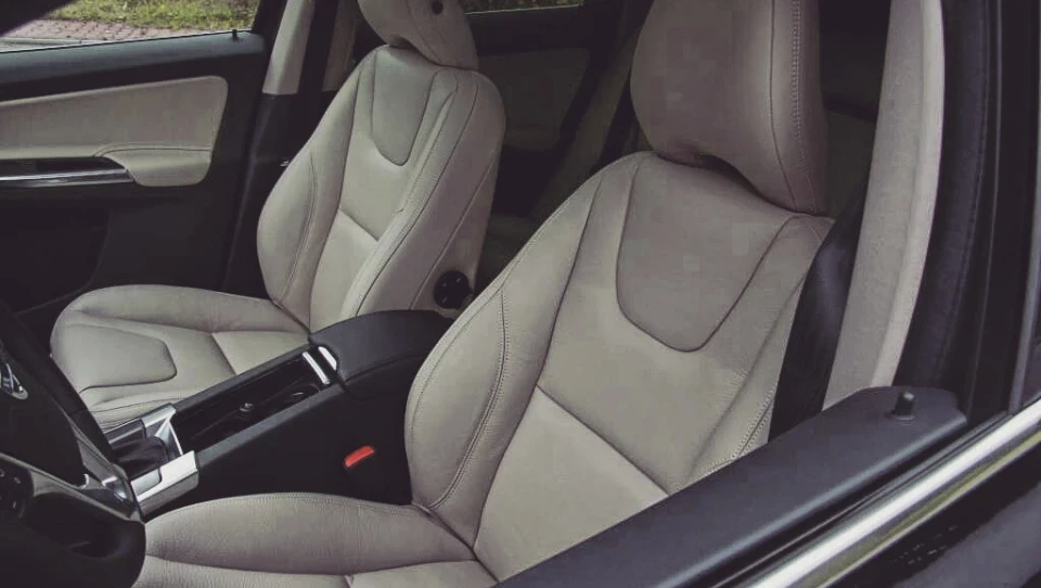 Volvo XC60 Summum 2.4 D5 AWD 2