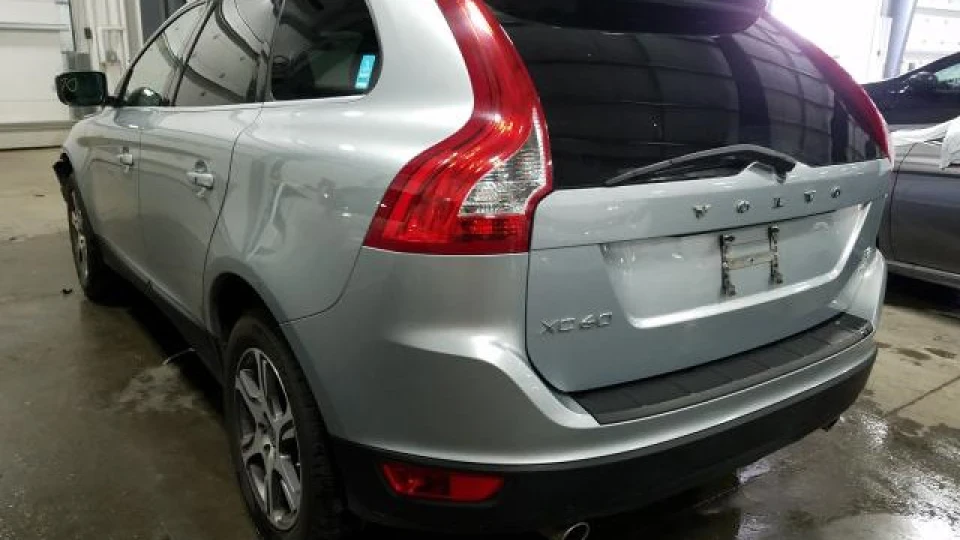 Volvo XC60 Т6 AWD 2