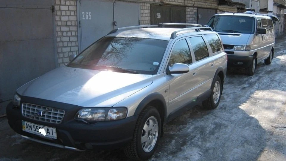 Volvo XC70 2
