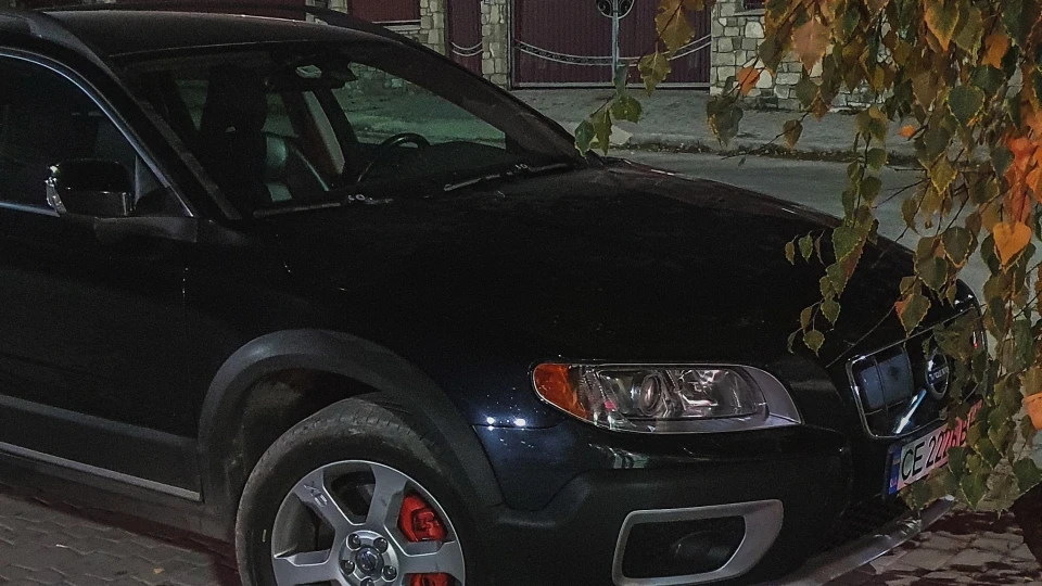 Volvo XC70 3