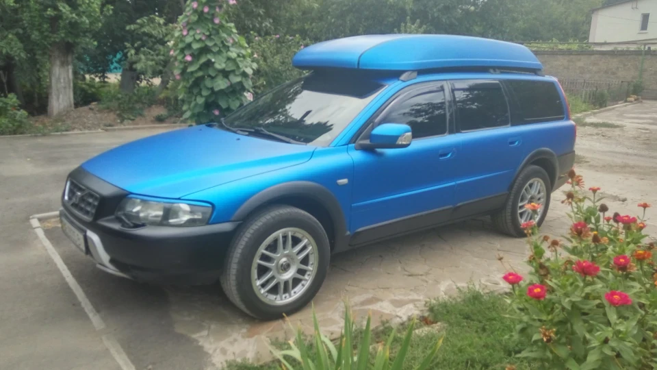 Volvo XC70 3