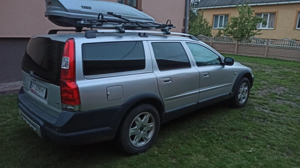 Volvo XC70 2