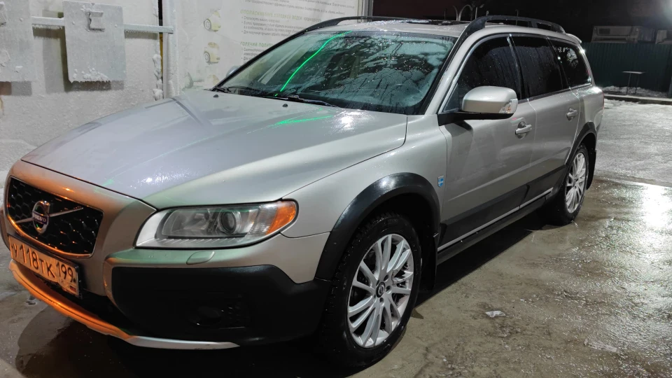 Volvo XC70 ШкірянийТурбоДиван!