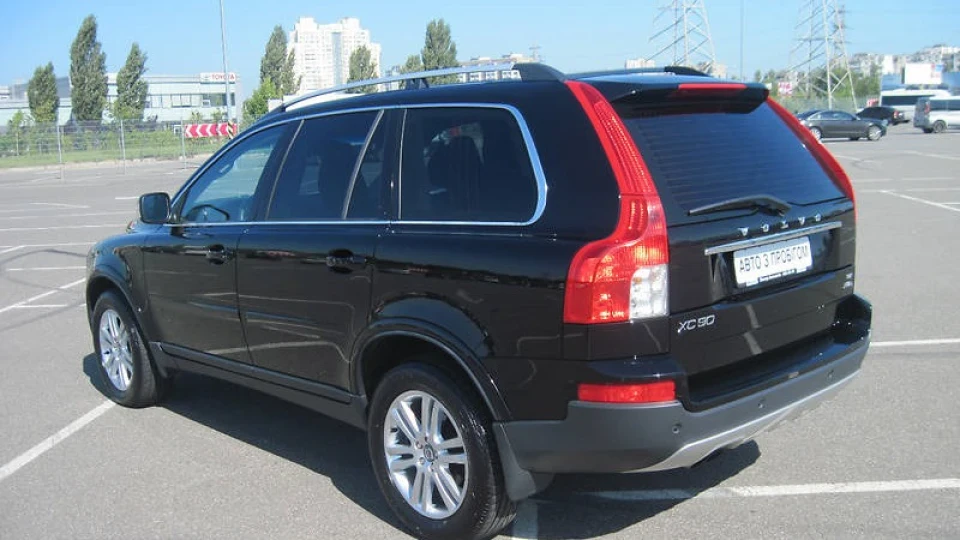 Volvo XC90 4