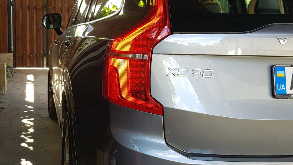 Volvo XC90