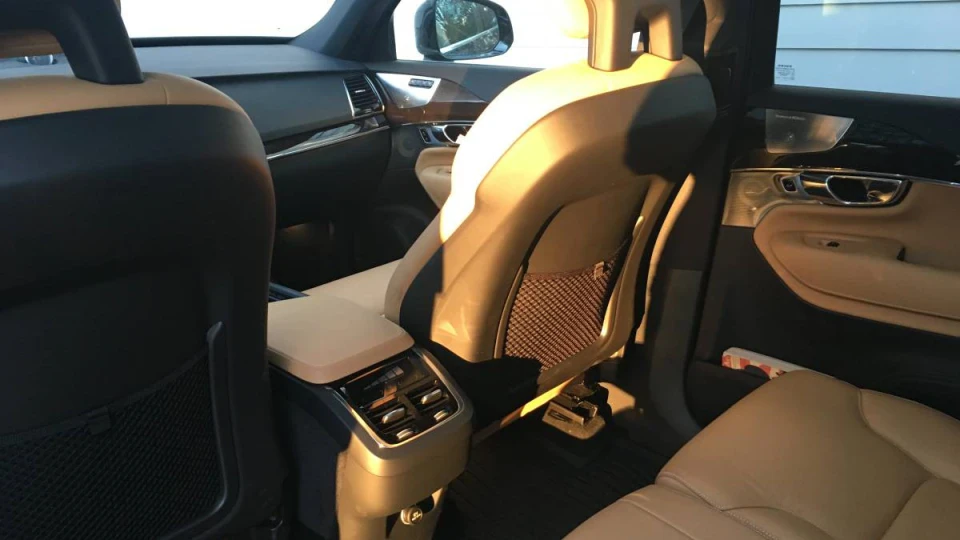 Volvo XC90 AWD Momentum 5