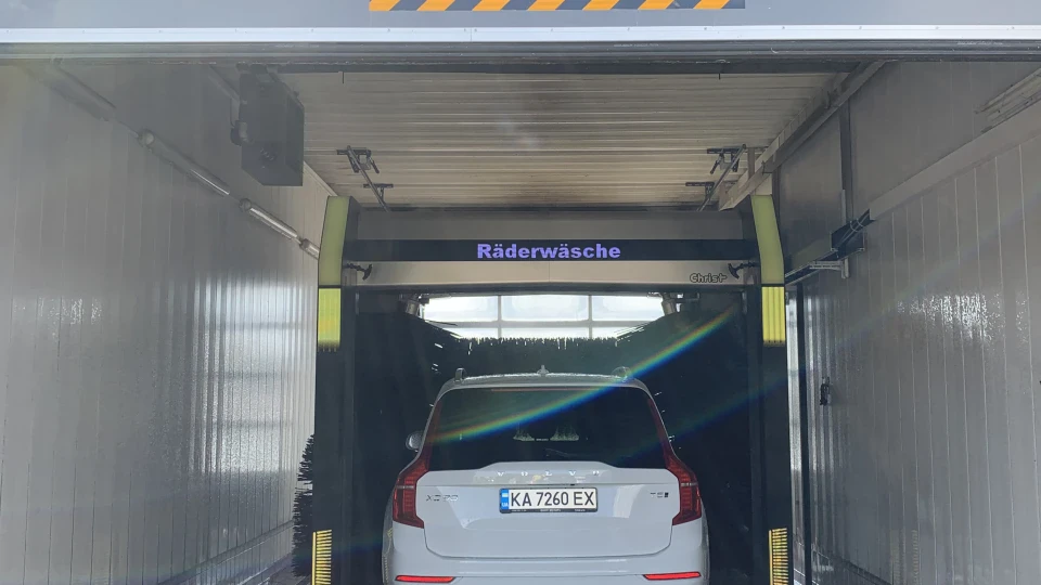 Volvo XC90 Білий Бегемот 4