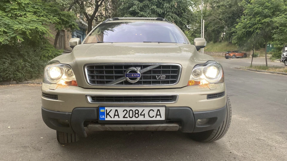 Volvo XC90 Яхта на V8 3