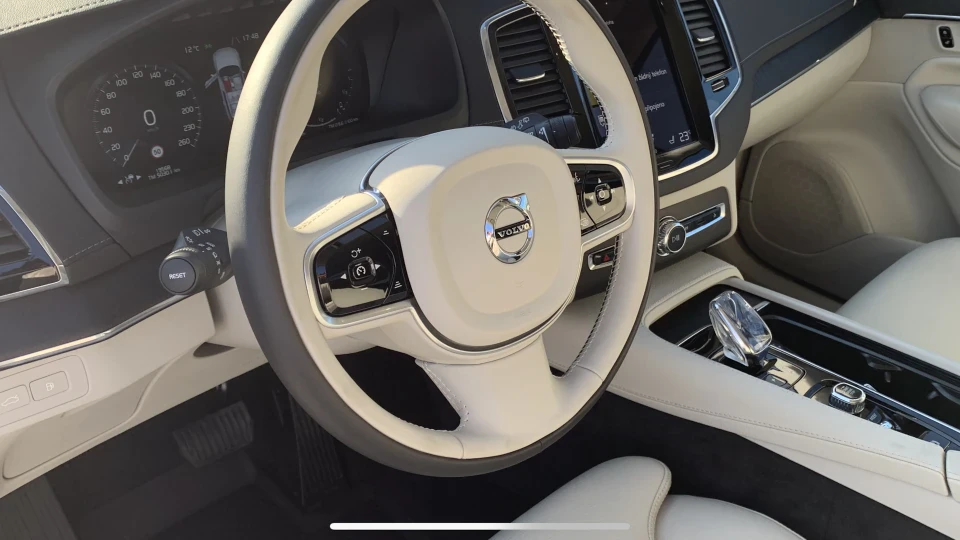 Volvo XC90 T8 2