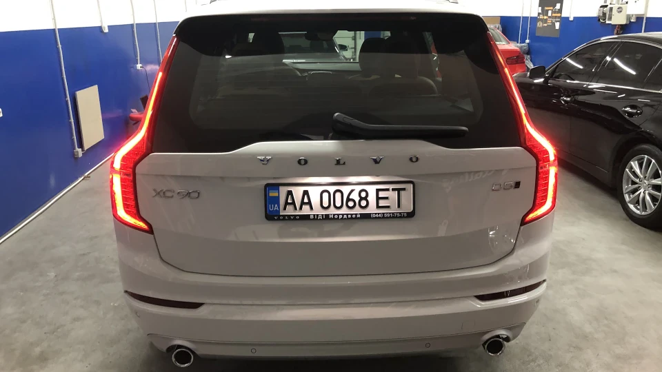 Volvo XC90 Urban Luxury 2