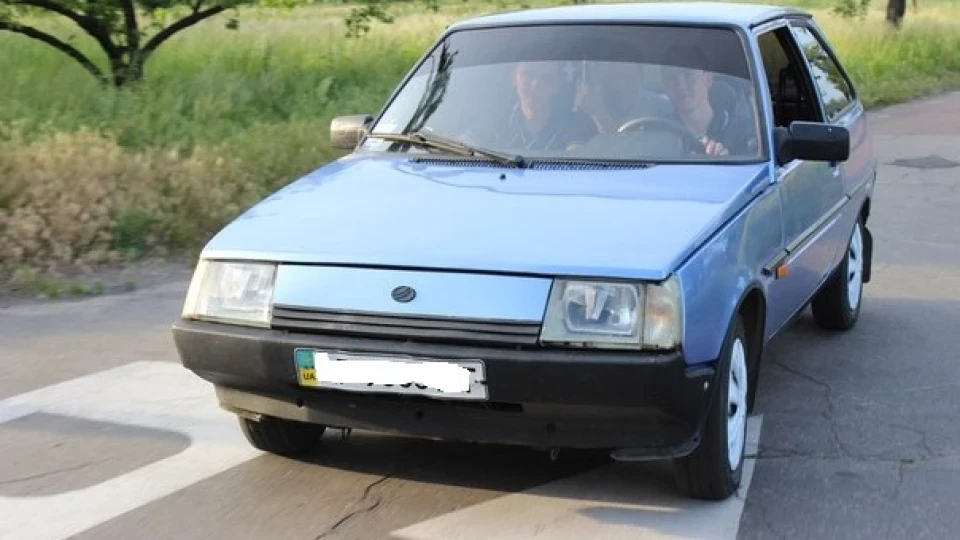 ЗАЗ 1102