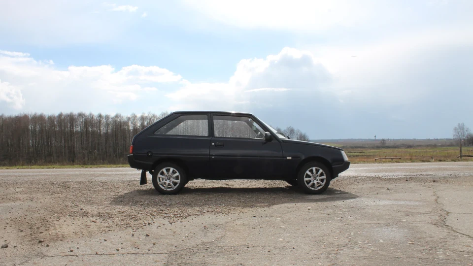 ЗАЗ 1102