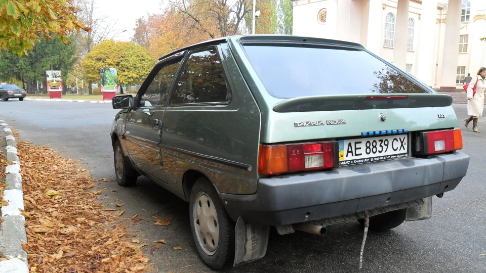 ЗАЗ 1102 4