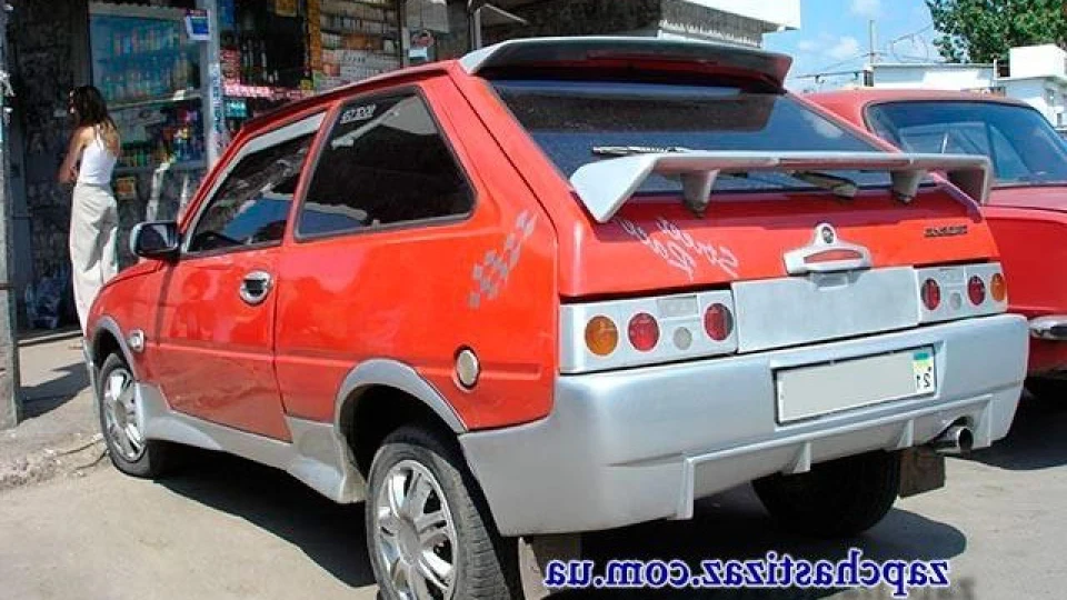 ЗАЗ 1102