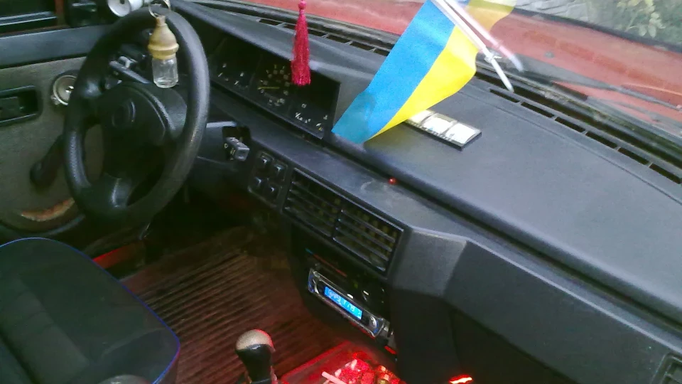 ЗАЗ 1102 1.1 S 8v 4