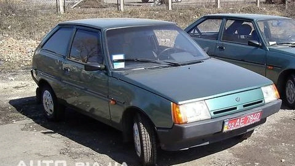 ЗАЗ 1102 1.2 SI 3
