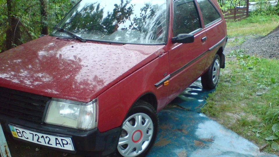 ЗАЗ 1102 1.3л16v Червона Феррарі) 4