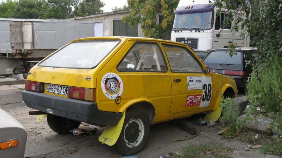 ЗАЗ 1102 1.4 sport 3