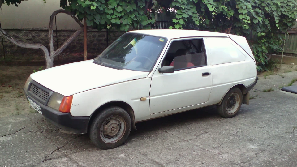 ЗАЗ 1102 Аліса (машина чудес) ) 3