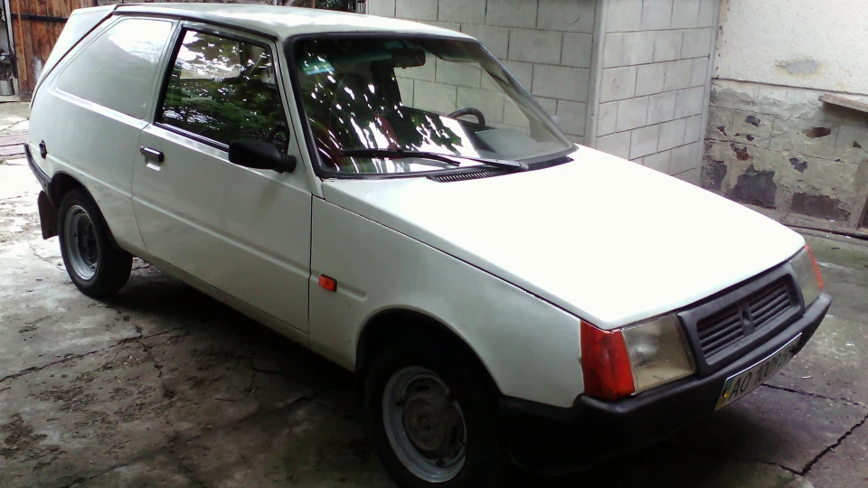 ЗАЗ 1102 Аліса (машина чудес) ) 4