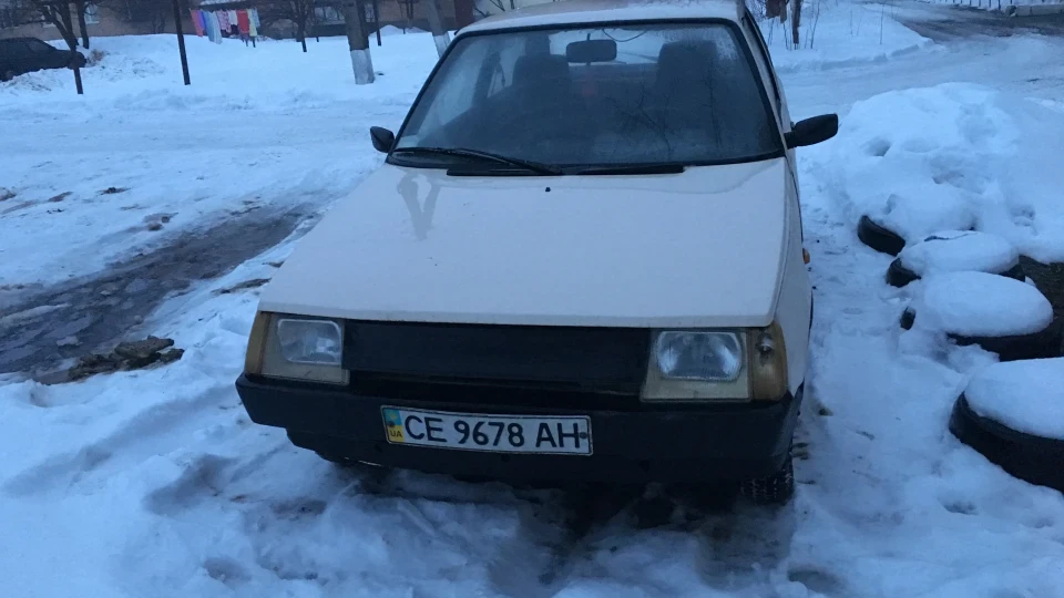 ЗАЗ 1102 Бежена цукерка 4