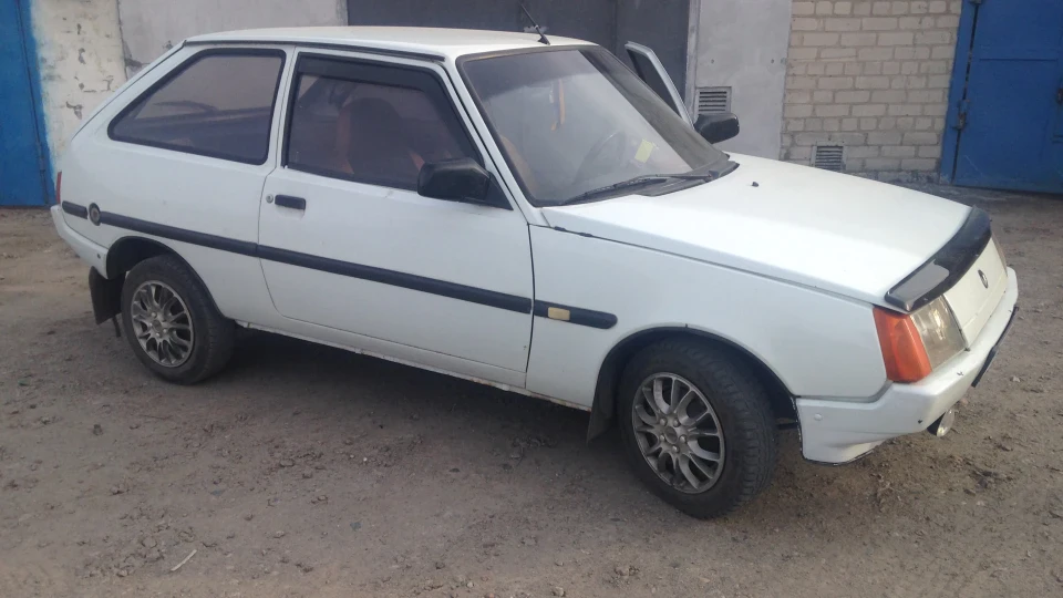 ЗАЗ 1102 Буря