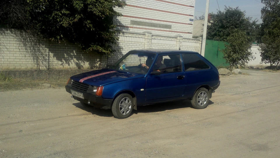 ЗАЗ 1102 Елегант