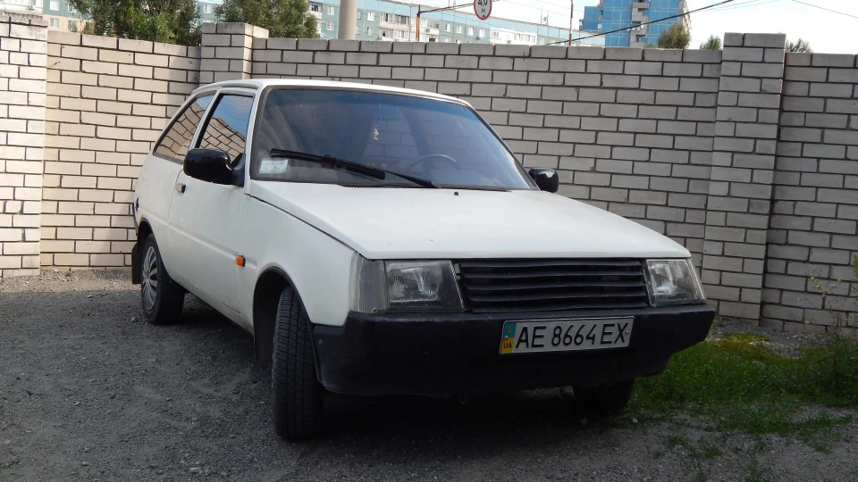 ЗАЗ 1102 Гаврюша Білий Мат 3