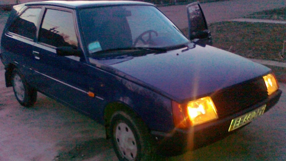 ЗАЗ 1102 міська 2