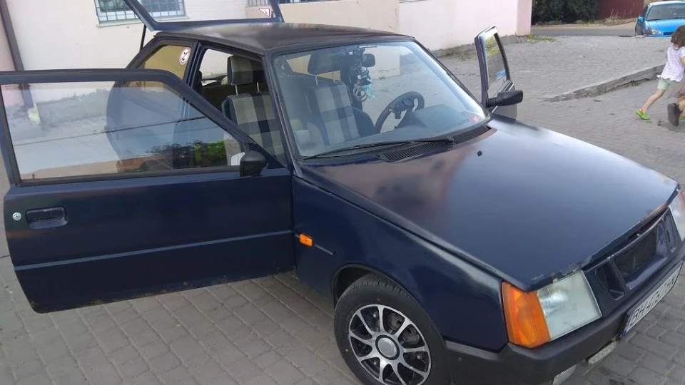 ЗАЗ 1102 Космічний корабель 2