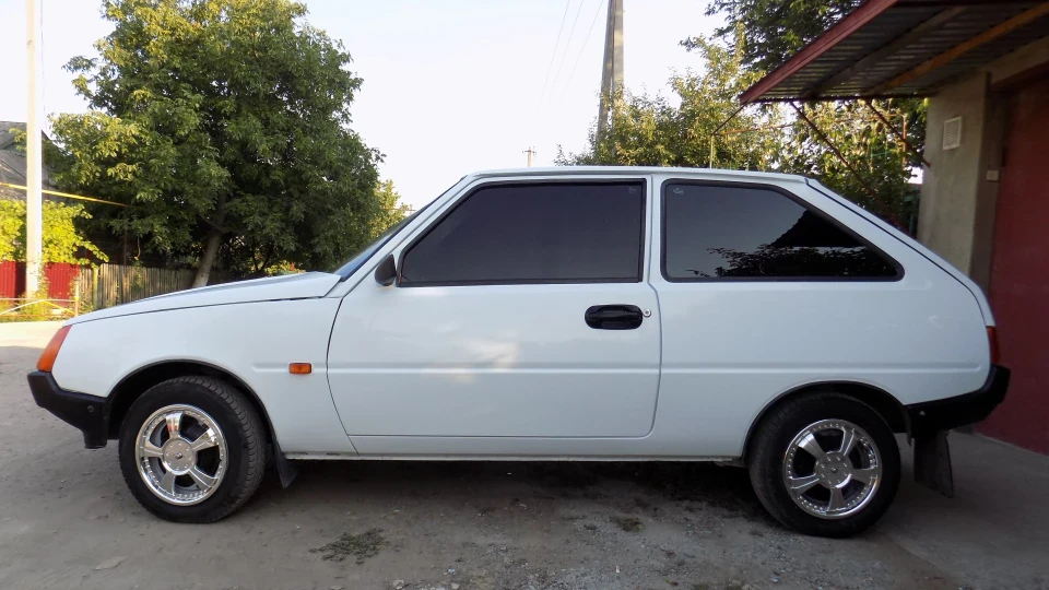 ЗАЗ 1102 ластівка 3