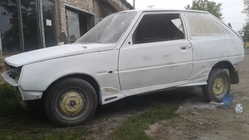 ЗАЗ 1102 ЛАСТІВКА 4