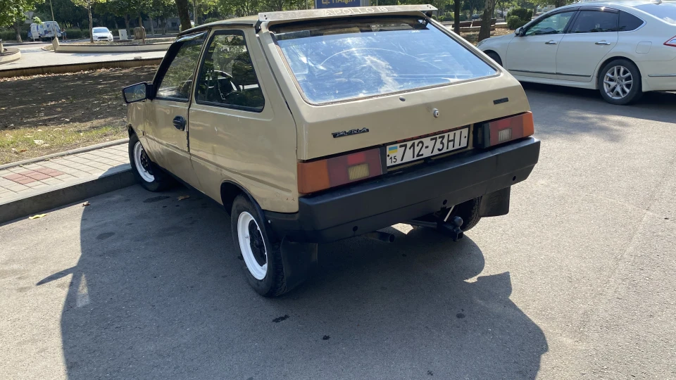 ЗАЗ 1102 Ластівка 3