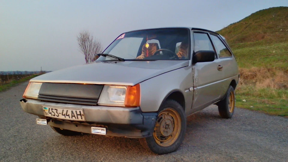 ЗАЗ 1102 Улюблена 4