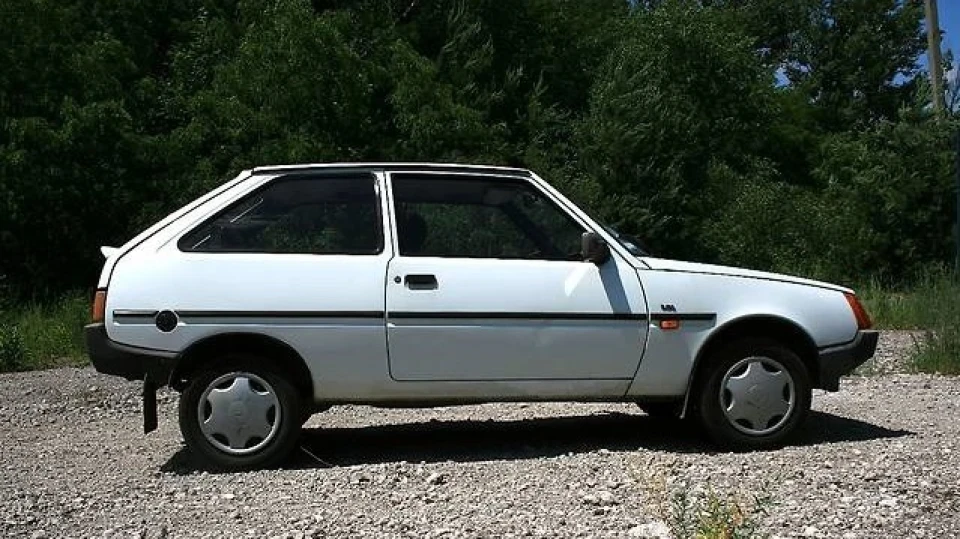 ЗАЗ 1102 Nova Люкс 3