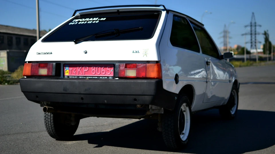ЗАЗ 1102 Шкарабунька 2