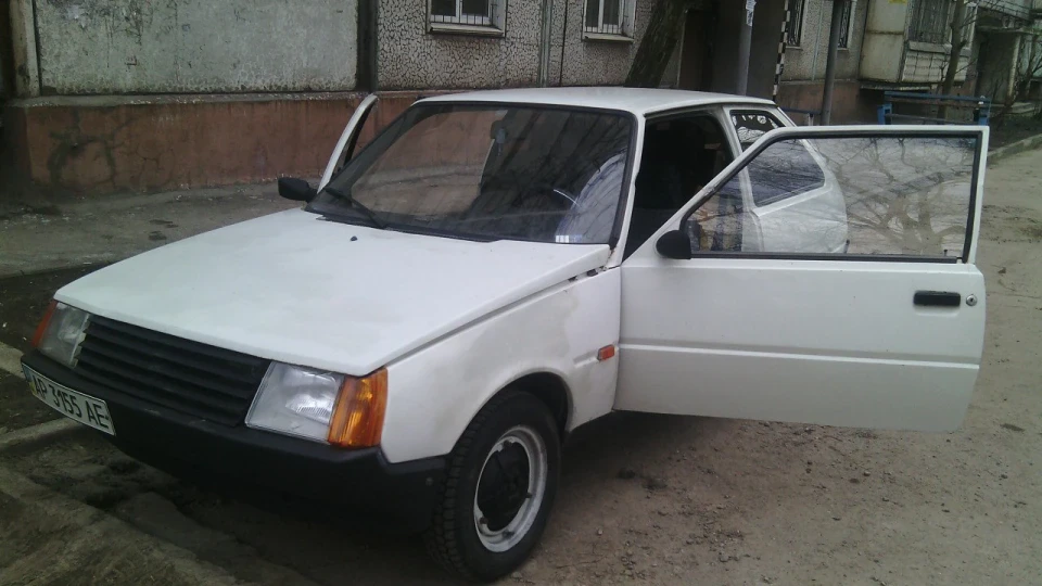 ЗАЗ 1102 тачка на вихідні)