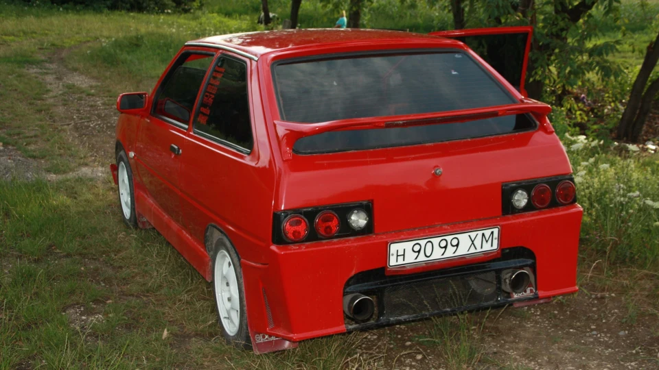 ЗАЗ 1102 Таврія HoThetch 5