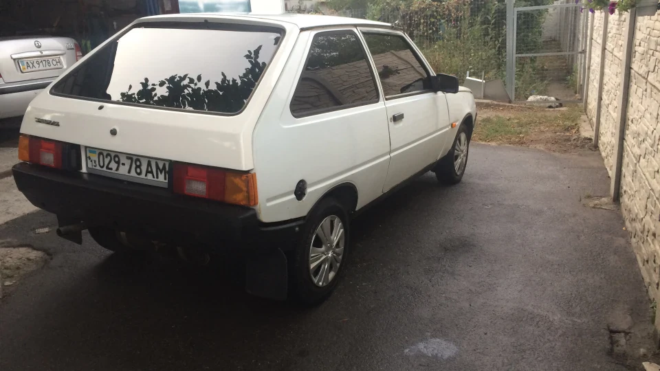 ЗАЗ 1102 Таврія