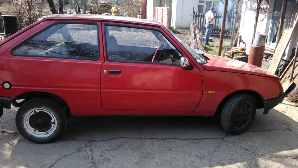 ЗАЗ 1102 ТаВрЮшА