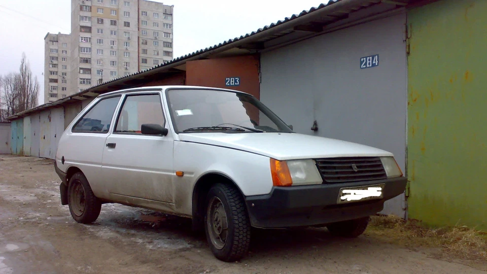 ЗАЗ 1102 Запорожець-дівчинка 3