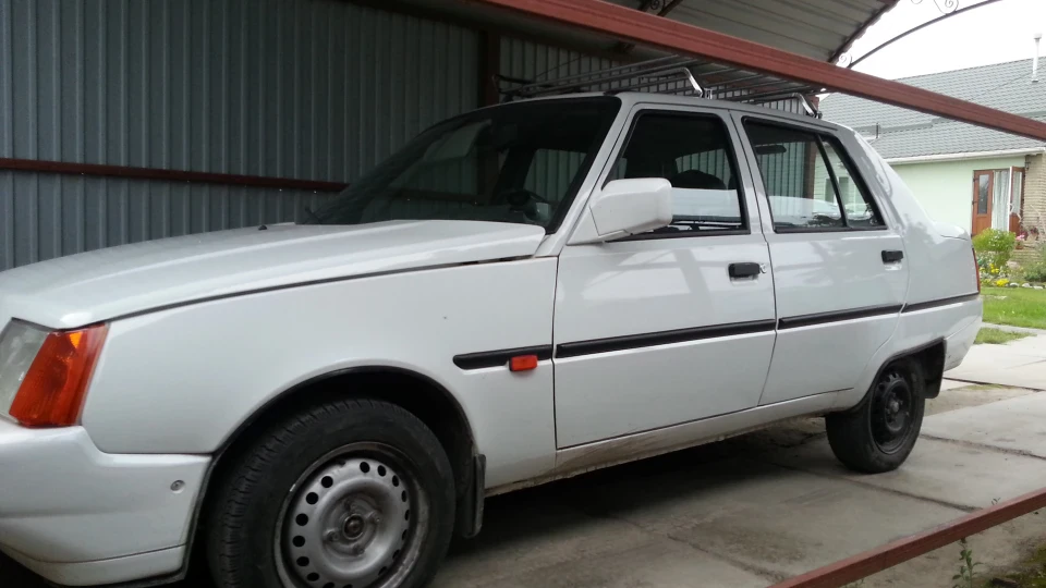 ЗАЗ 1103 1.3L Білий Трудяга 2
