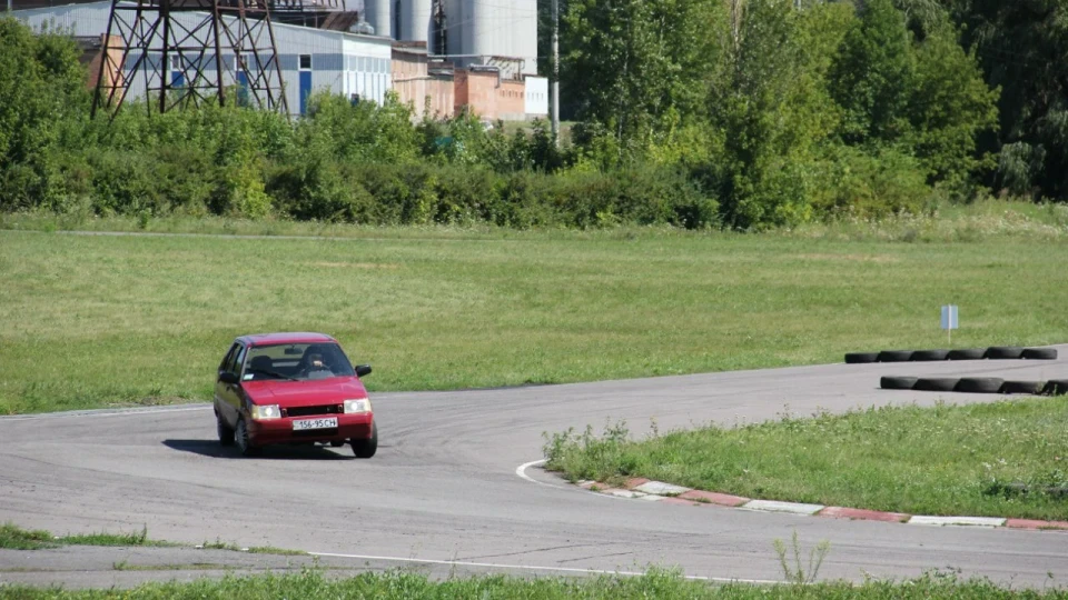 ЗАЗ 1103 Кармен 3